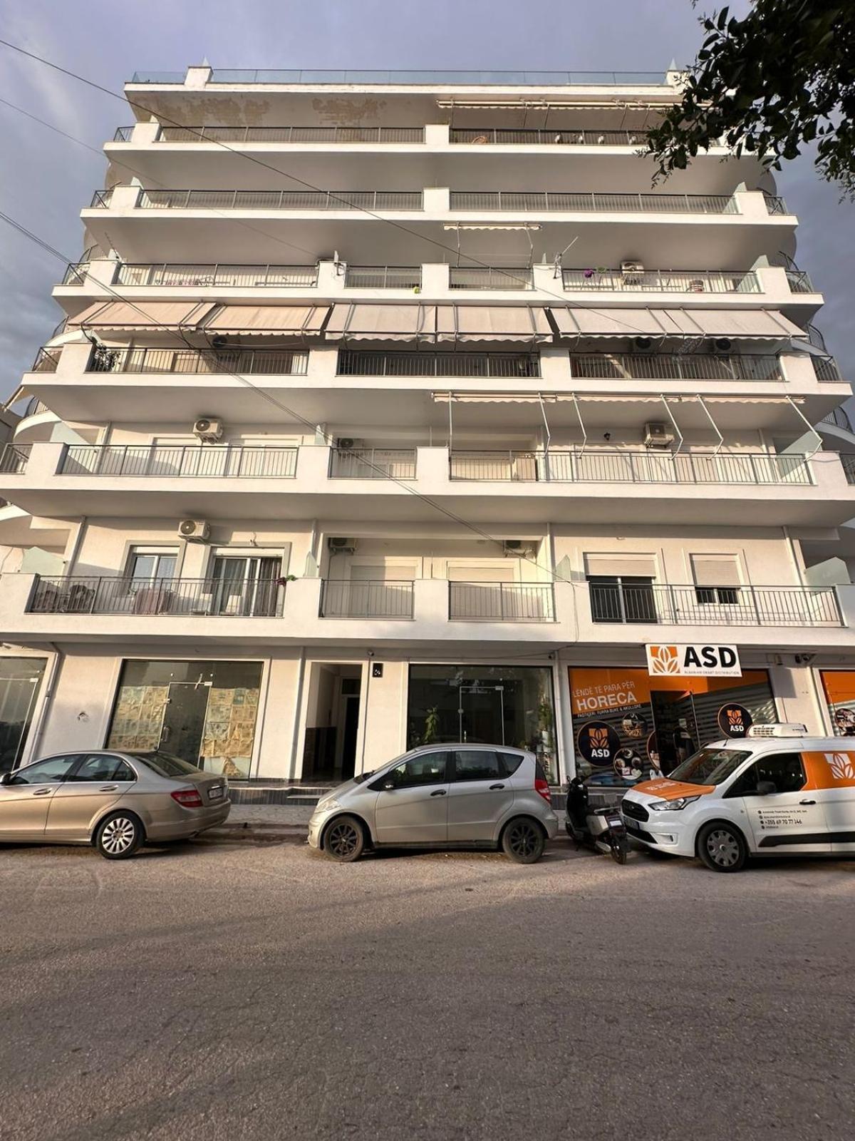 Saranda Deluxe Apartments Exterior photo